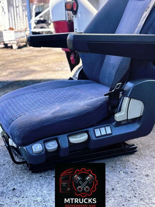 Scaun șofer albastru MAN functional cu garantie 3 luni