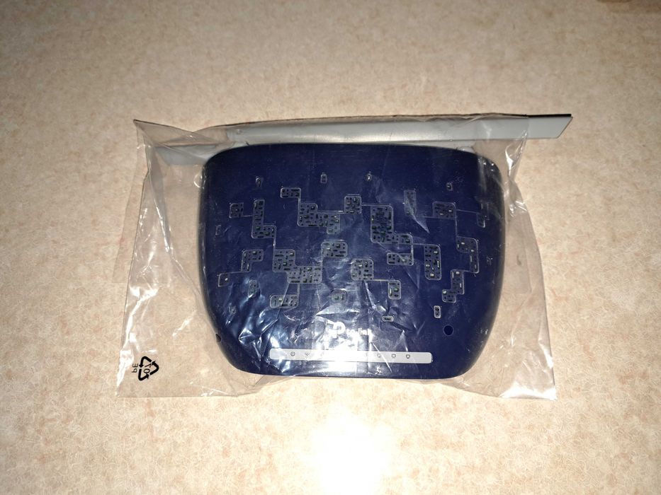 Wi-fi Роутер 300 мегабит TpLink РОССИЙСКИЙ в ИДЕАЛЬНОМ СОСТОЯНИИ