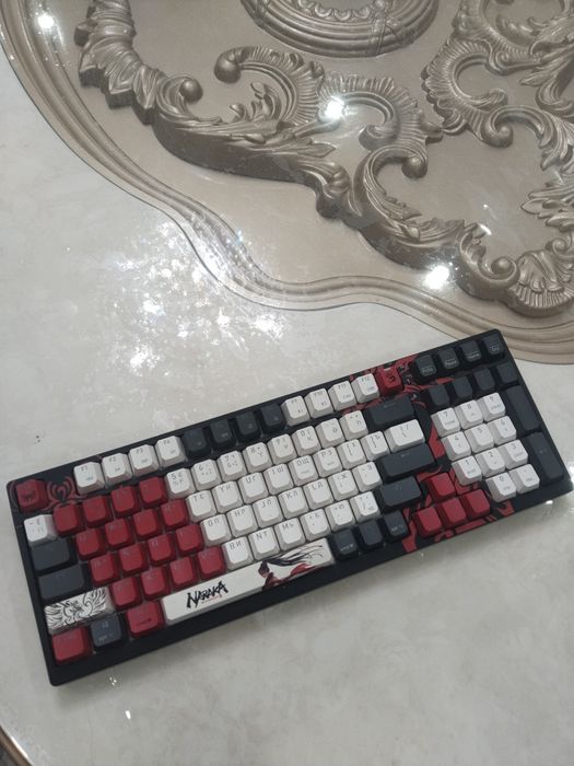 Продается клавиатура игровая