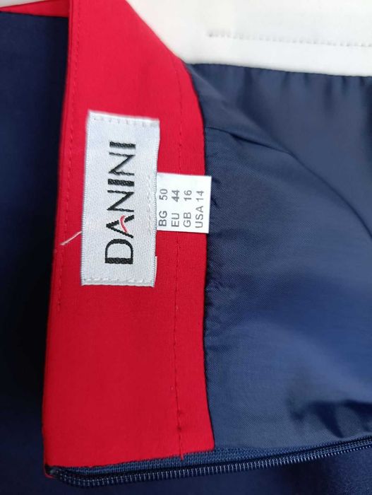 Три елегантни поли на бг. марката " Данини" в синя гама р-р 44