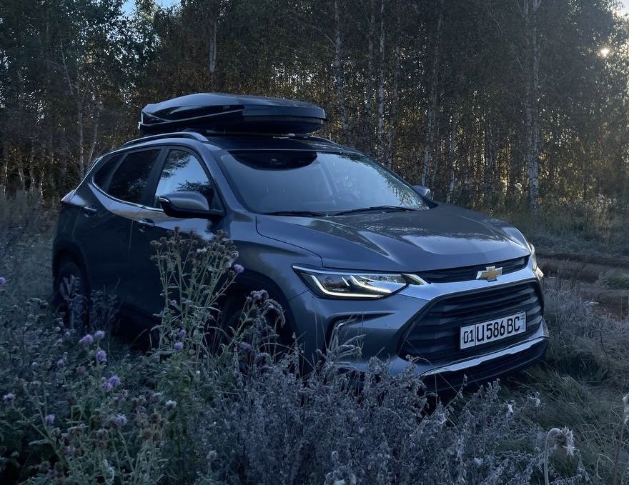 Продаю Chevrolet Tracker 2 Premier, 2023 год