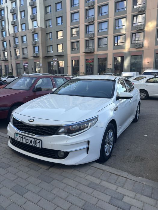Kia k5.