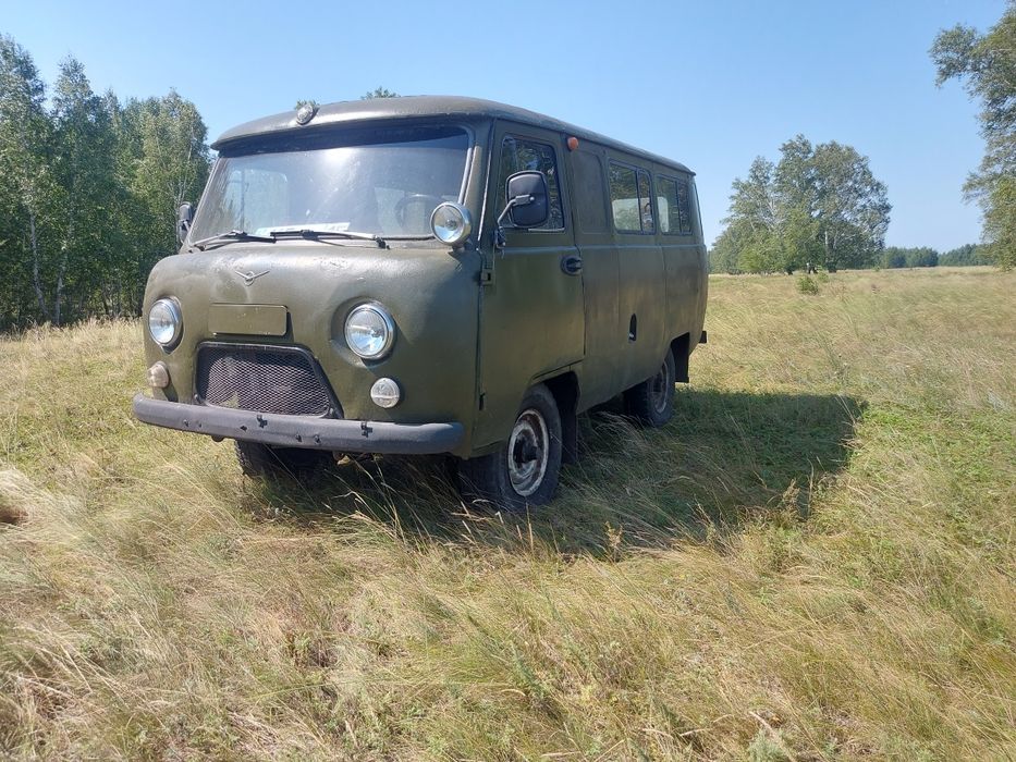 В продаже уаз буханка