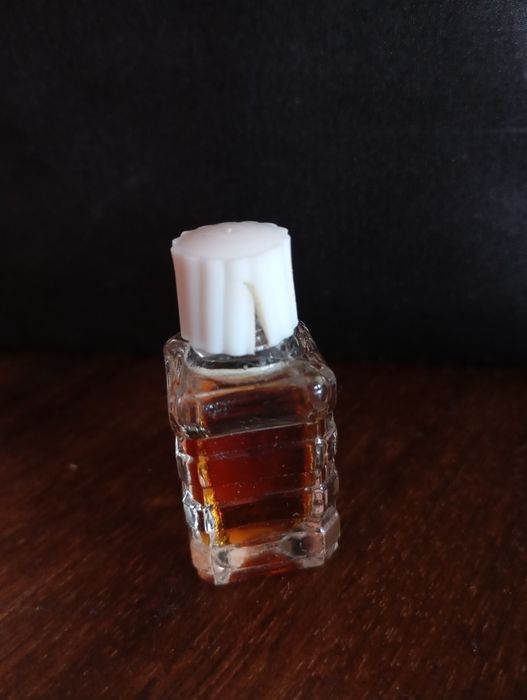 Парфюм Диско клуб ( Ален мак ; Фармахим )