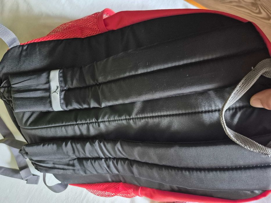 Червена раница Puma спортна