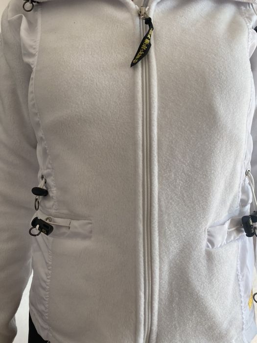 Polar/geaca primavara/toamna Jack Wolfskin ca noua