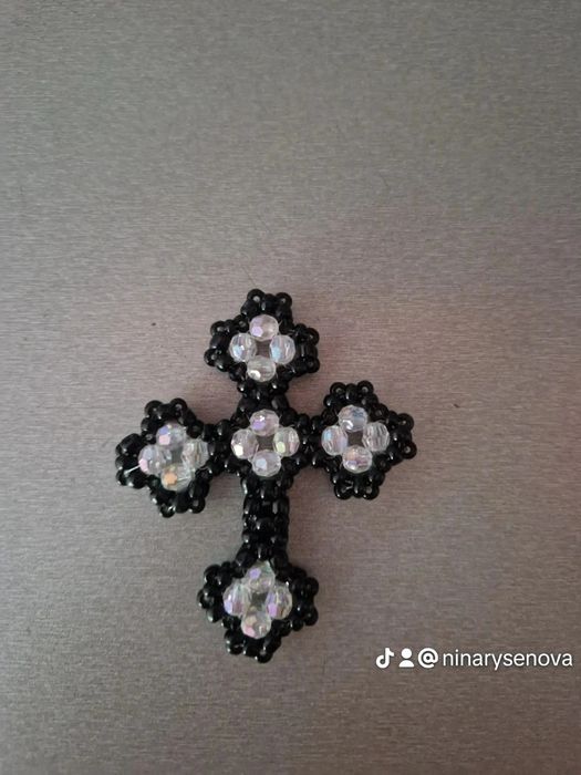 Ръчно плетени кръстчета