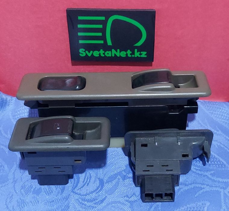 Кнопка стеклоподъемника Тойота Раум Rush Scepter Sequoia Sienna Soarer