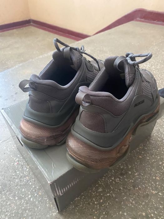 Vand Balenciaga Triple S
