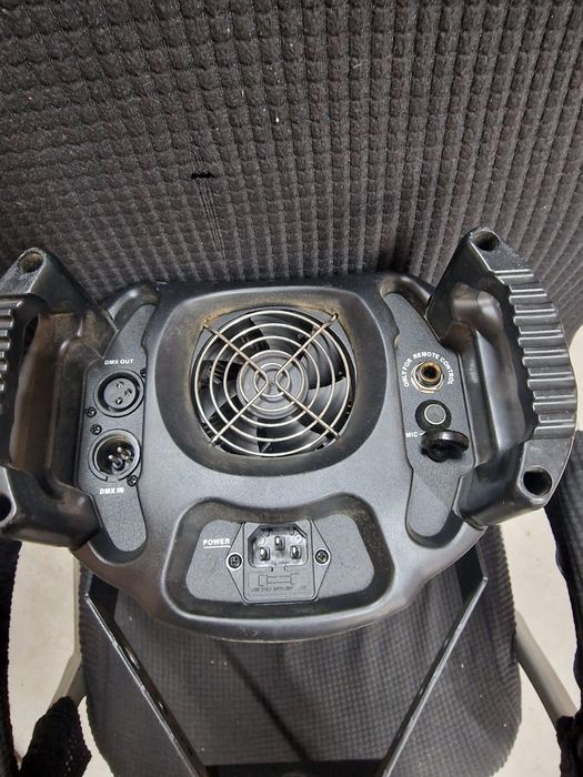 Lumini scena American DJ Inno Roll LED proiector/stroboscop/party