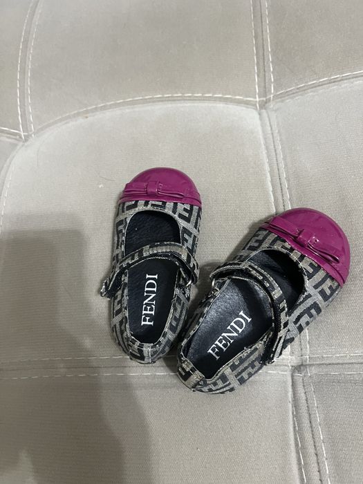 Детские балетки Fendi