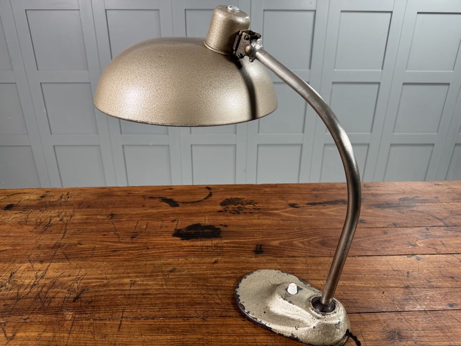 Винтидж индустриална настолна лампа У012-1