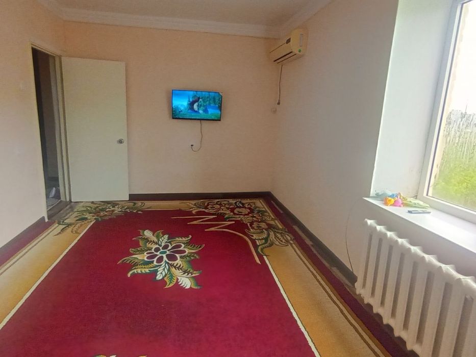 Uy sotiladi sharoitlari bor