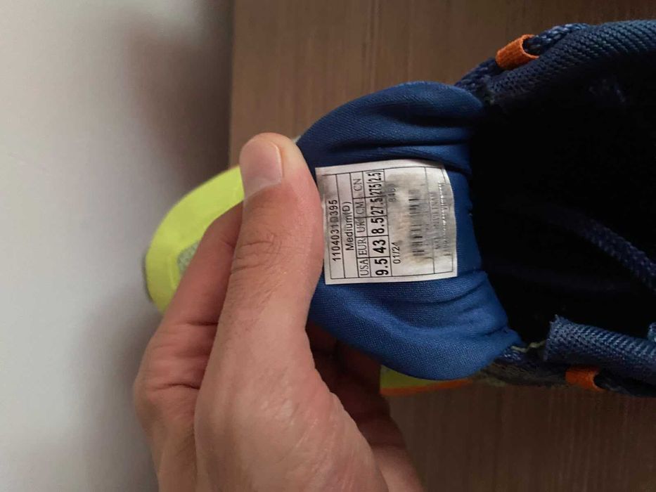 adidasi alergare montana/trail brooks cascadia 17