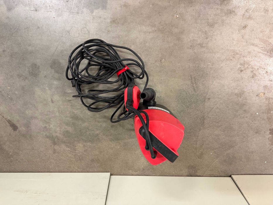 Помпа водна потоп. 750W 1 max 217L/min 8m RDP-WP25