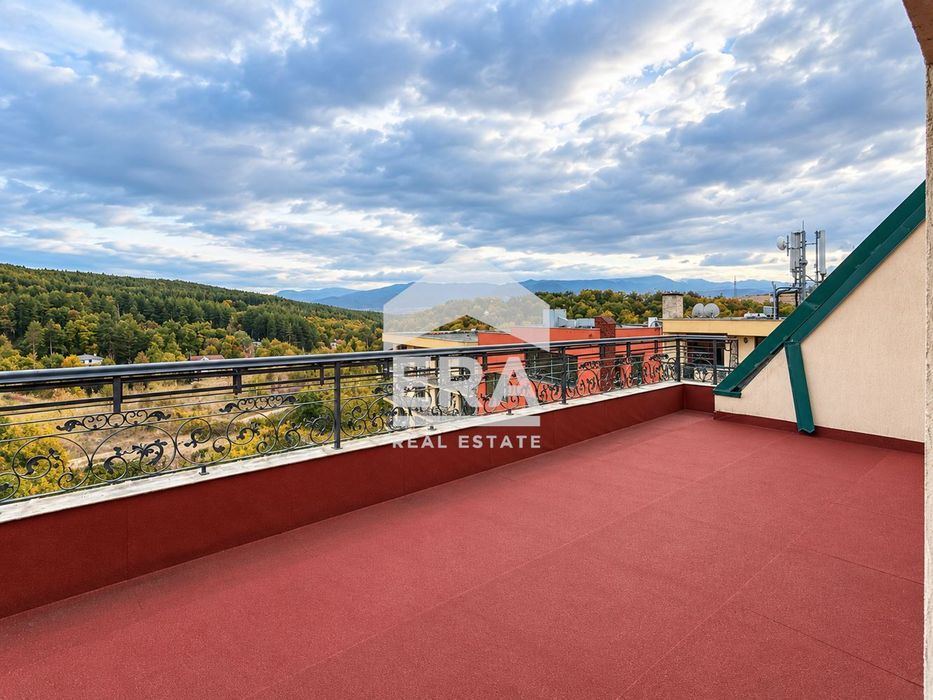 Продава се Тристаен апартамент в с. Пчелин, Област София-област - 196 кв.м за 817 €/кв.м - Снимка #4
