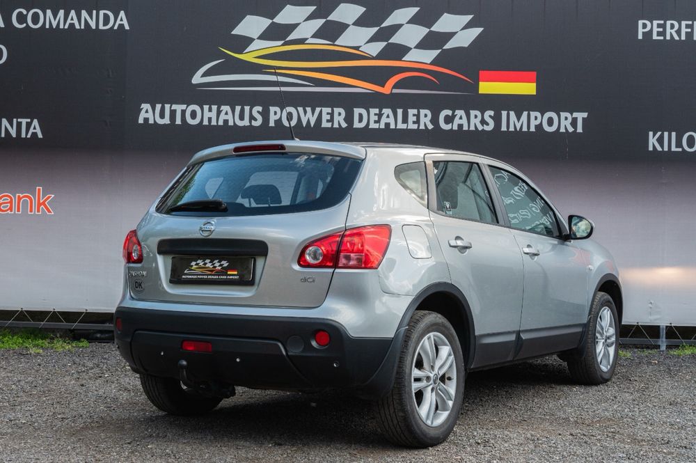 Nissan Qashqai -2010 - 2.0 diesel - euro 5 - senzori parcare - scaune incalzite - volan piele / comenzi - pilot automat - cash / rate / credit auto !!
