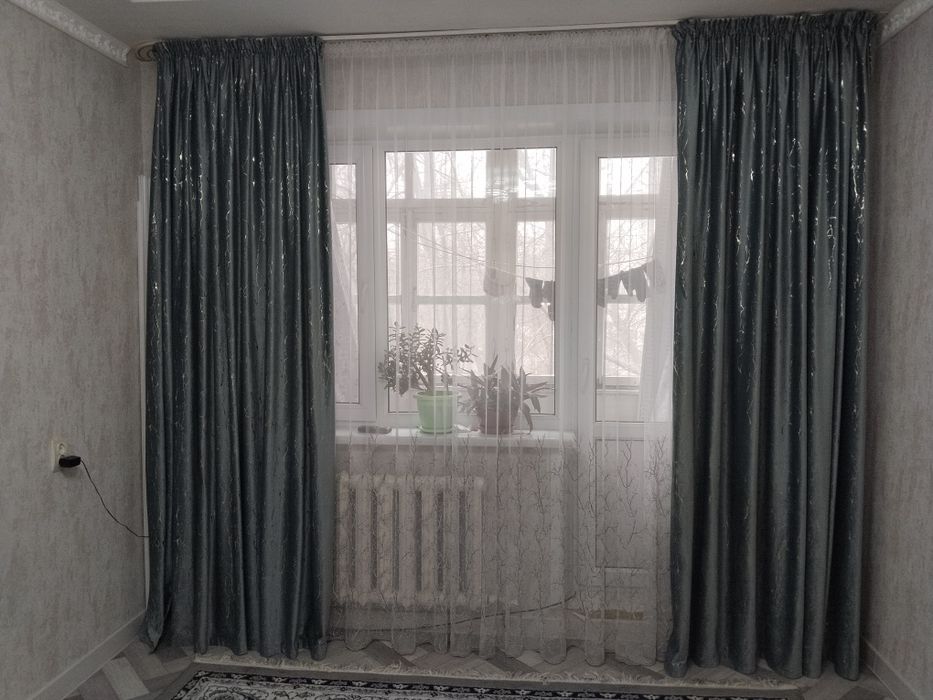 Продам шторы лазер