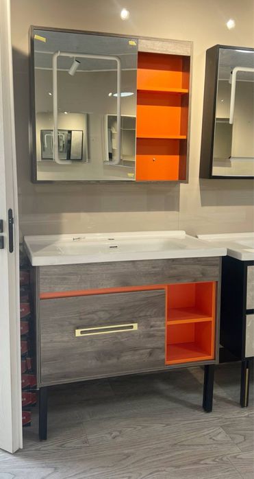 Osma Rakovina (висячая раковина)