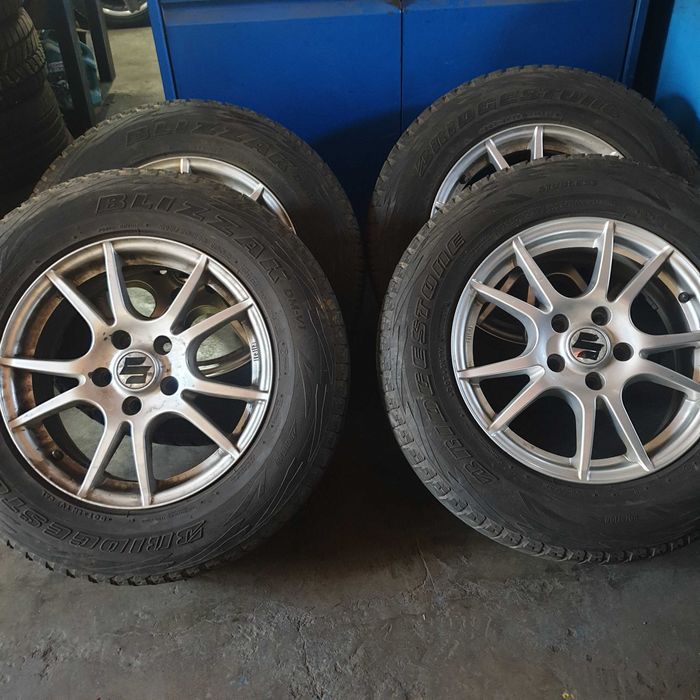 Джанти с гуми suzuki