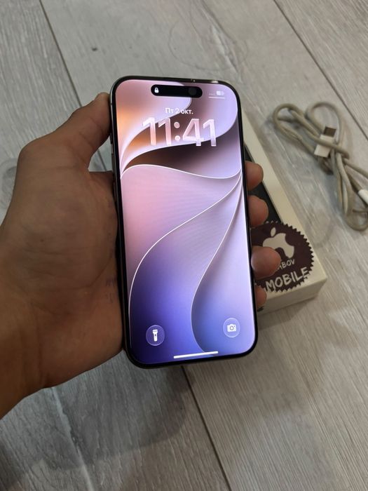 Продажа обмен Iphone 15 pro 256 gb