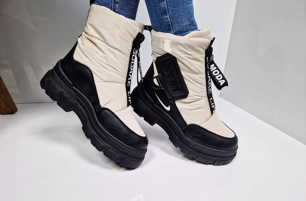 Зимни дамски апрески