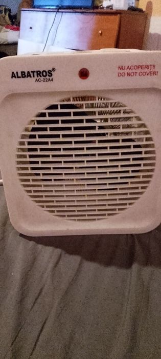 Vând suflanta de căldură