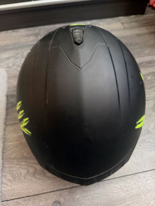 Каска за мотор Broken head helm