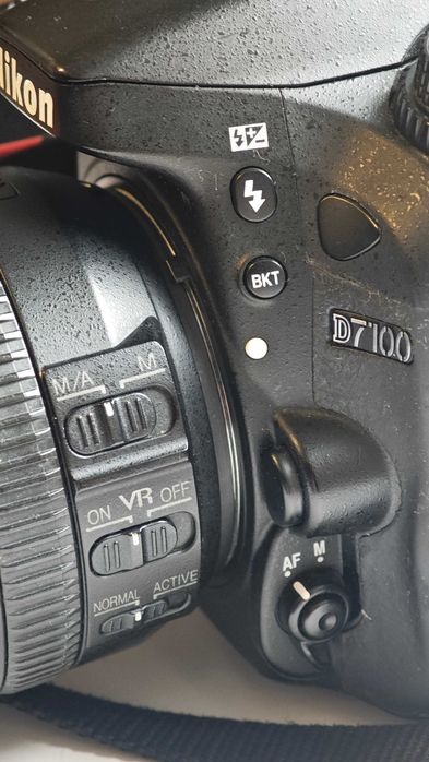 Nikon D7100 body + obiectiv 16-85mm 56030 cadre