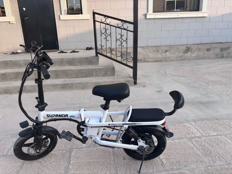 Продам скутер отличный