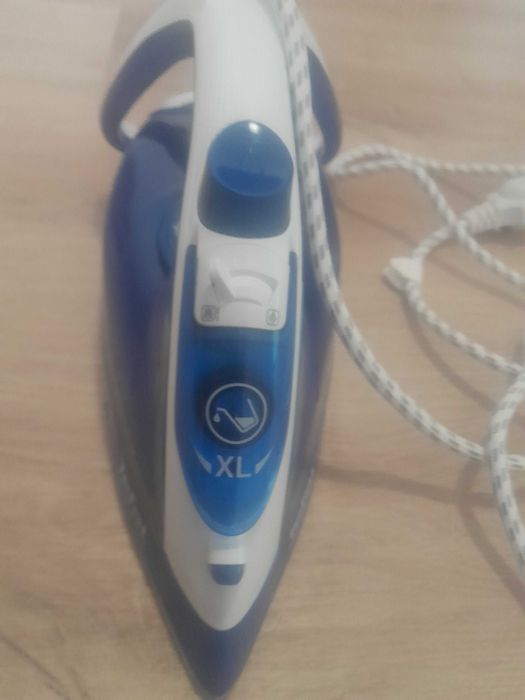 Продавам нова ютия TEFAL