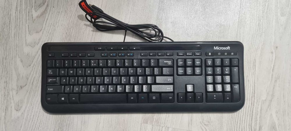 Tastatura Microsoft Wired Keyboard 600, fara defecte