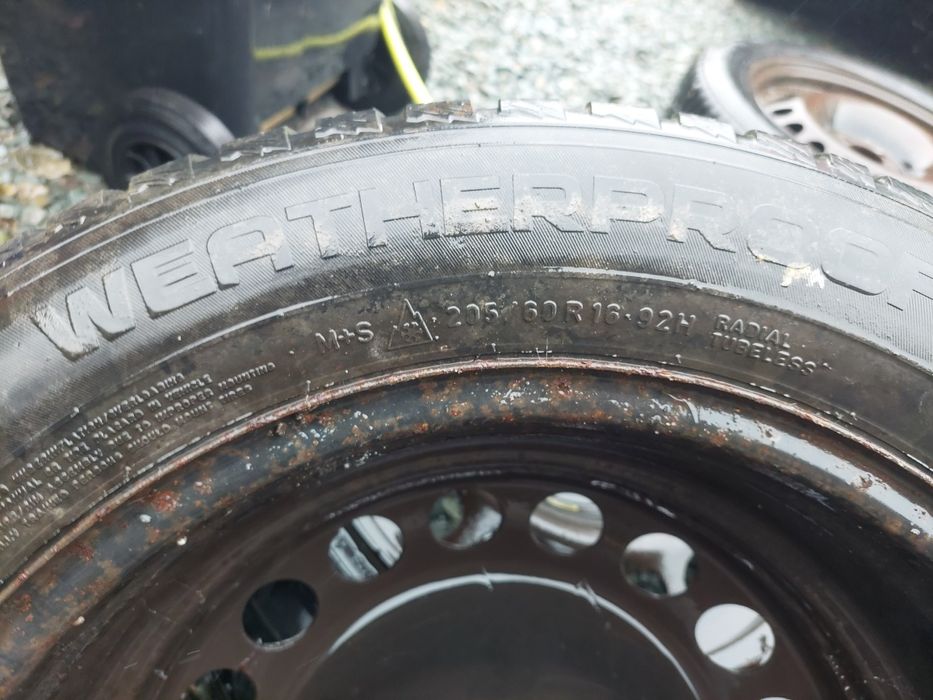 Jante tabla 16 cu cauciucuri iarna Opel Astra J