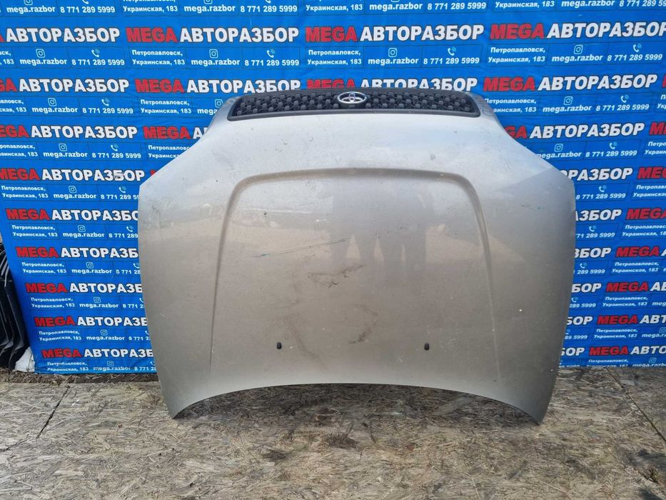 Капот на Тойоту Рав4 1 / Toyota RAV4 XA10