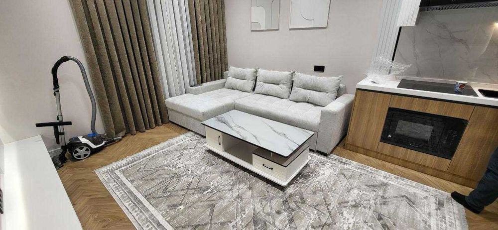 Олмазорда 4 хона 1/9 Под офис ёки Жилой Арендага 120кв.м а*