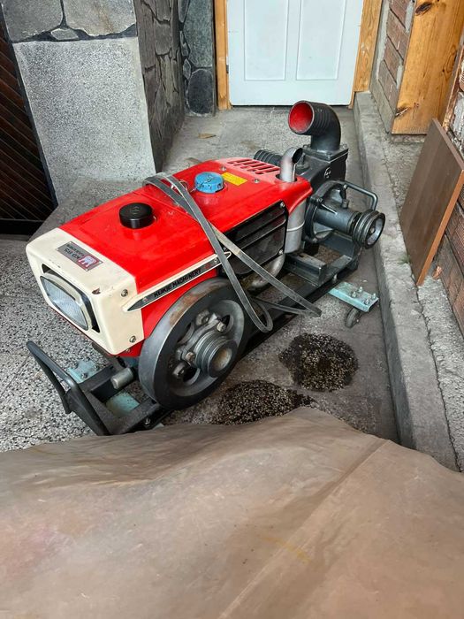 Водна помпа с дизелов двигател