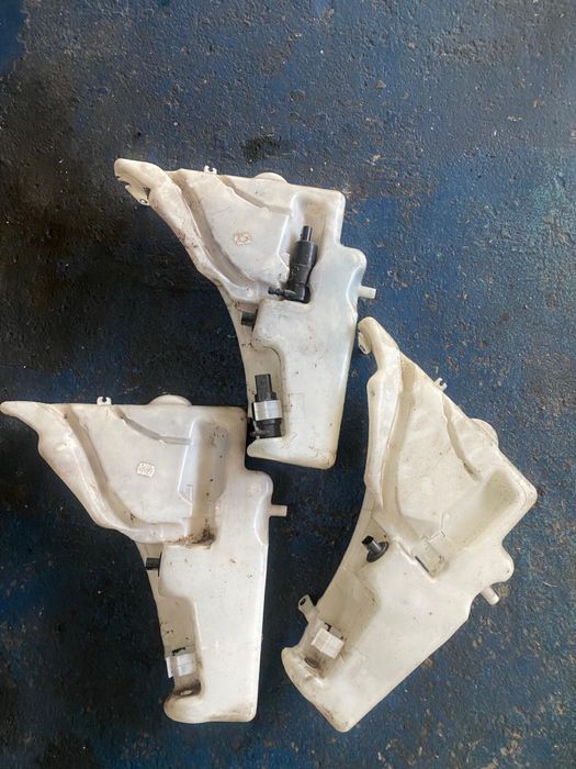 Vas lichid parbriz audi a4 b8 audi a5 a6