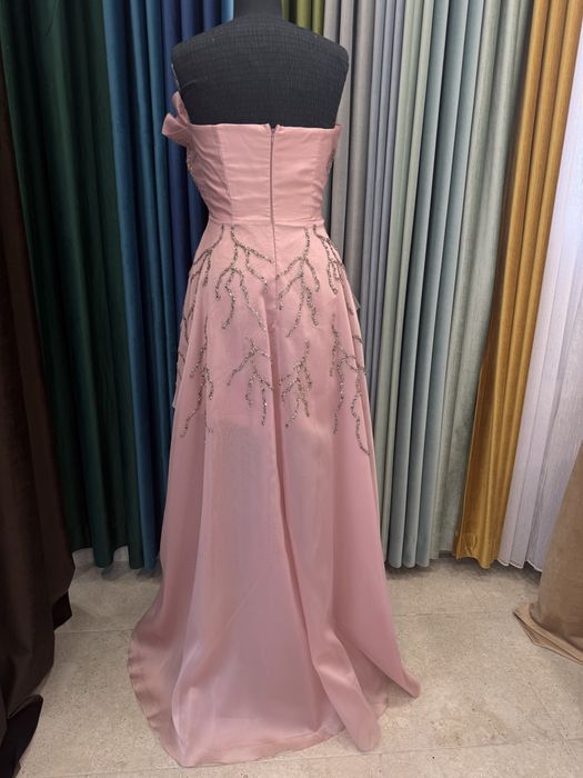Vand rochie superba