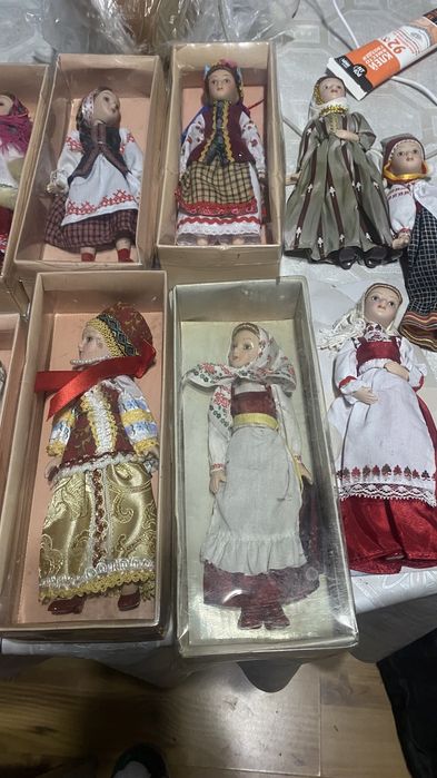 Куклы в народных костюмах