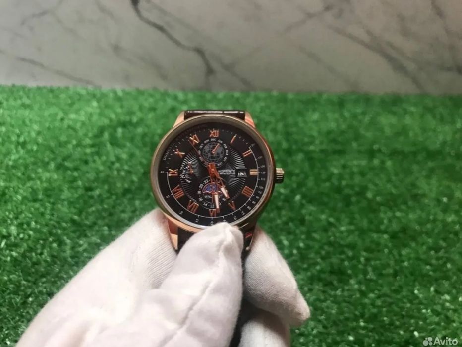 Продам часы Noprints