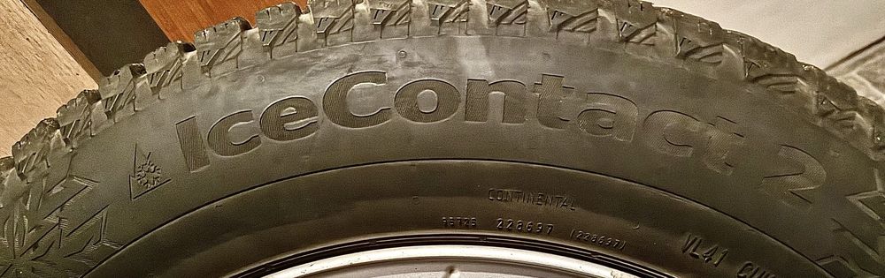 Jante BMW X3 echipate cu cauciucuri de iarna
