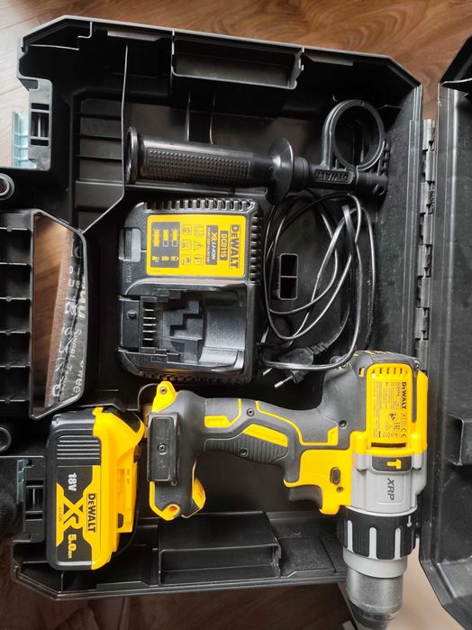Dewalt  DCD996 нова