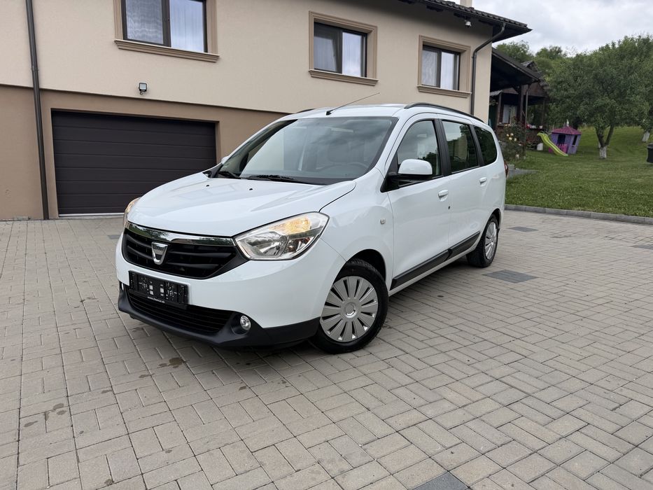 Dacia lodgy 1.5 dci an 2013 / navigatie / incalzire in scaune