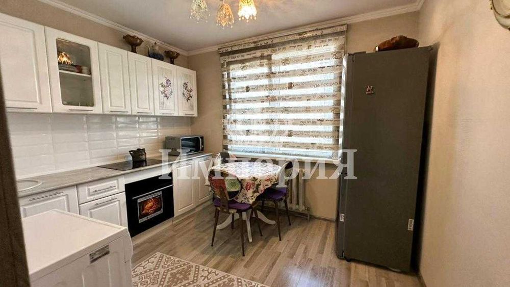 продается 2 ком квартира в мкр Коктем