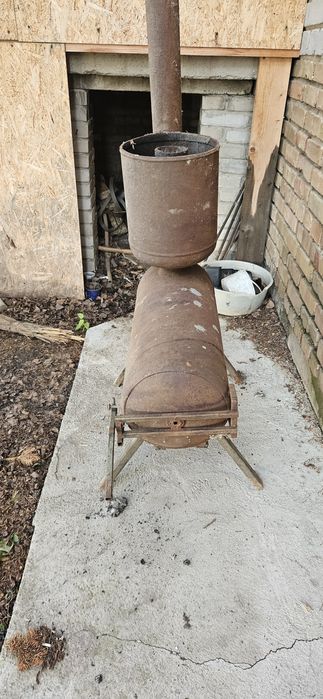 Печка буржуйка .