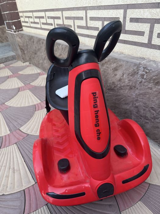 Электромобиль новый детский