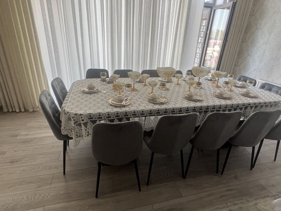 Стол & стул.      .