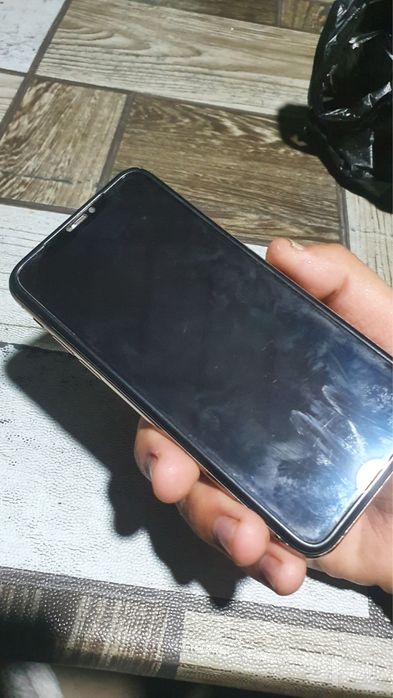 Iphone xs 64 GB