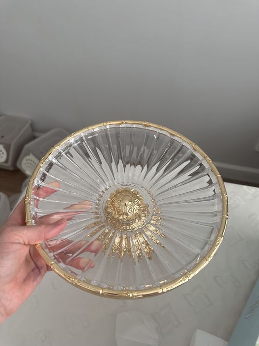 Вазы новые продам