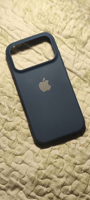 iPhone 17 pro  Dark blue matt
